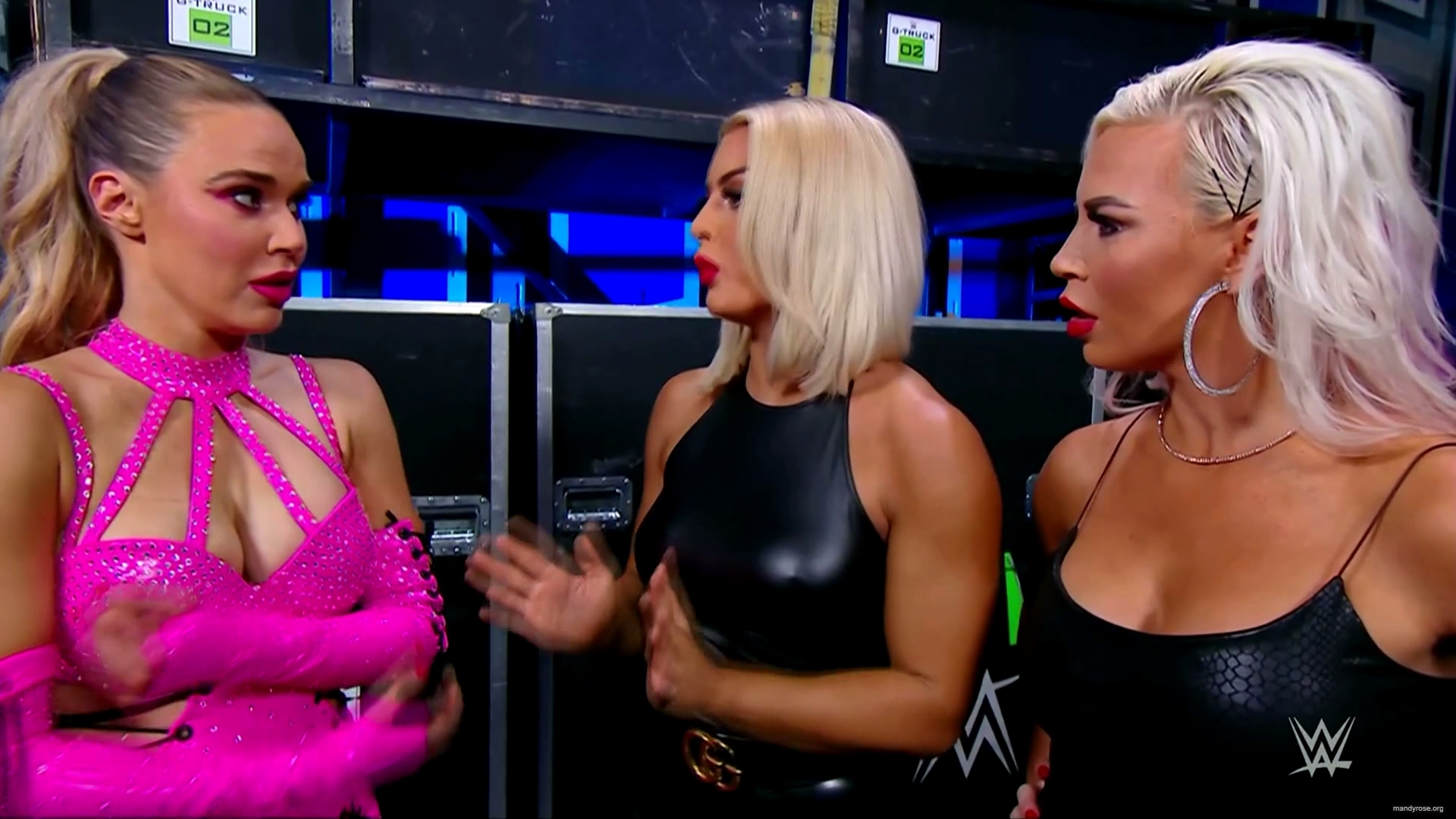 WWE_Monday_Night_Raw_2020_11_09_1080p_HDTV_x264-Srar_mkv0279.jpg