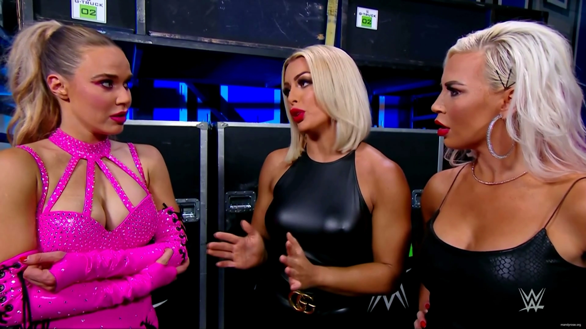 WWE_Monday_Night_Raw_2020_11_09_1080p_HDTV_x264-Srar_mkv0280.jpg
