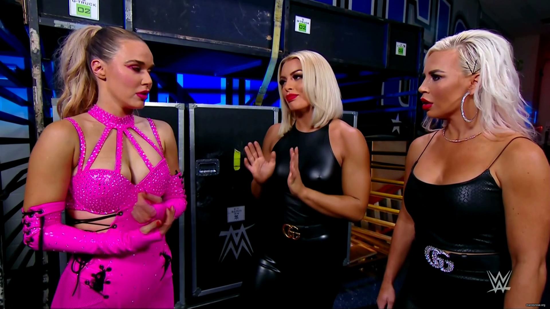 WWE_Monday_Night_Raw_2020_11_09_1080p_HDTV_x264-Srar_mkv0293.jpg
