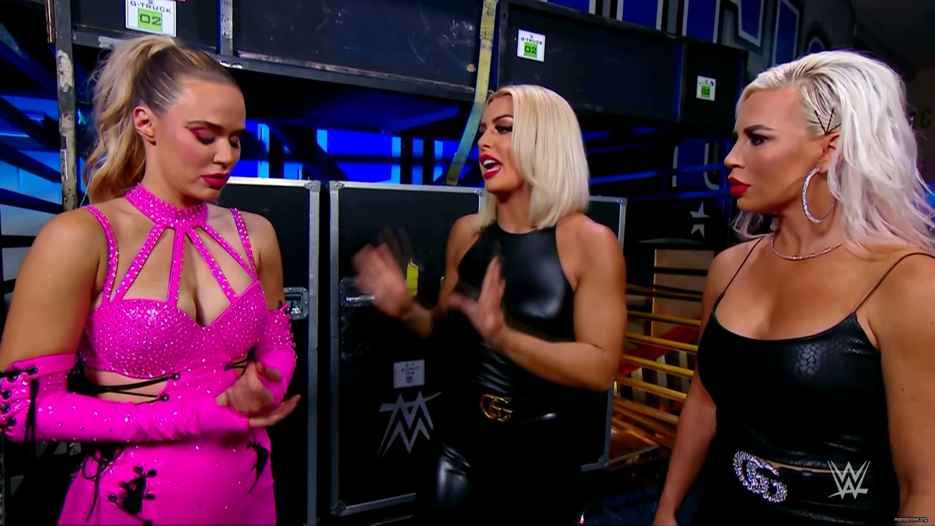 WWE_Monday_Night_Raw_2020_11_09_1080p_HDTV_x264-Srar_mkv0294.jpg