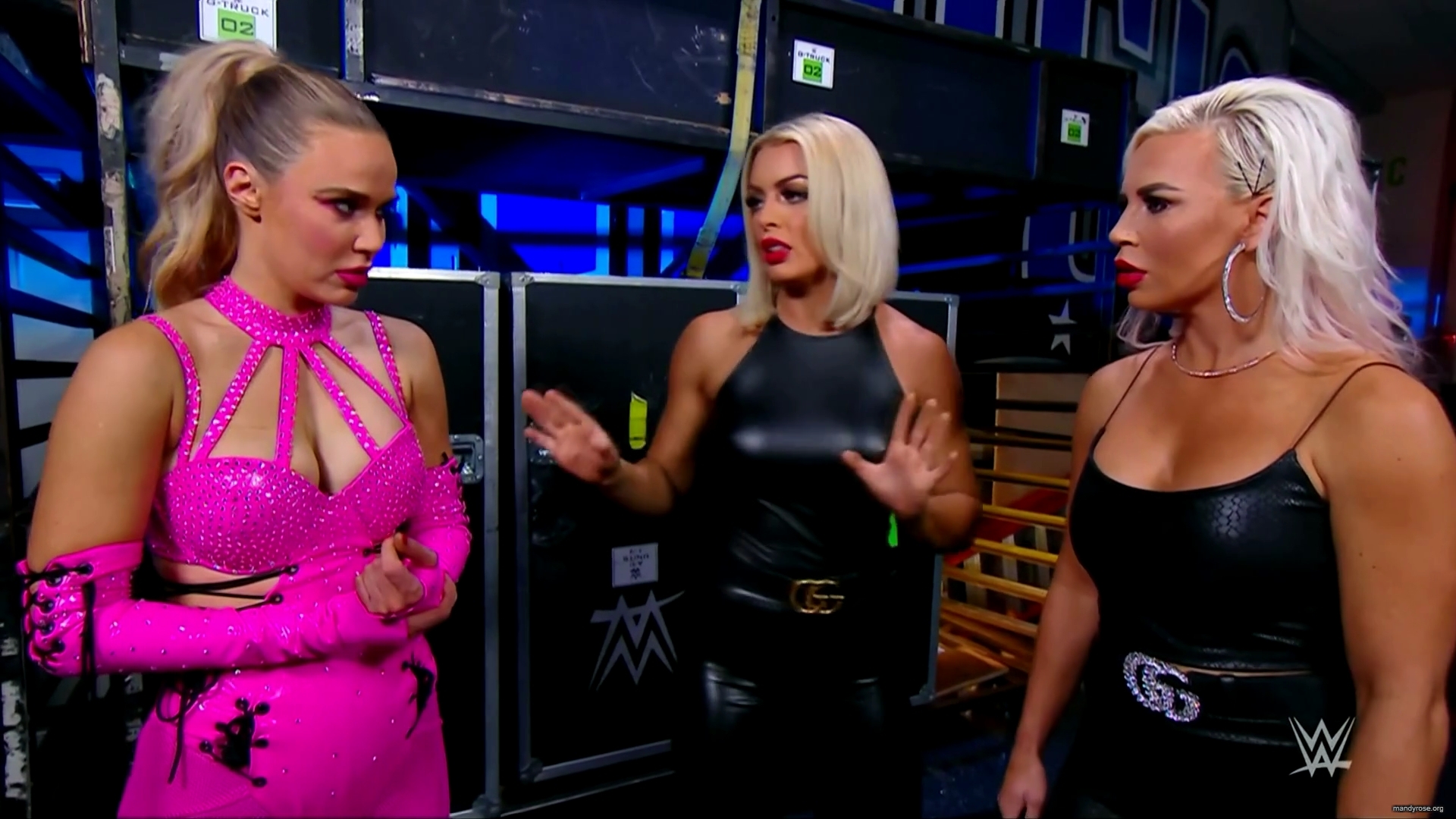 WWE_Monday_Night_Raw_2020_11_09_1080p_HDTV_x264-Srar_mkv0295.jpg