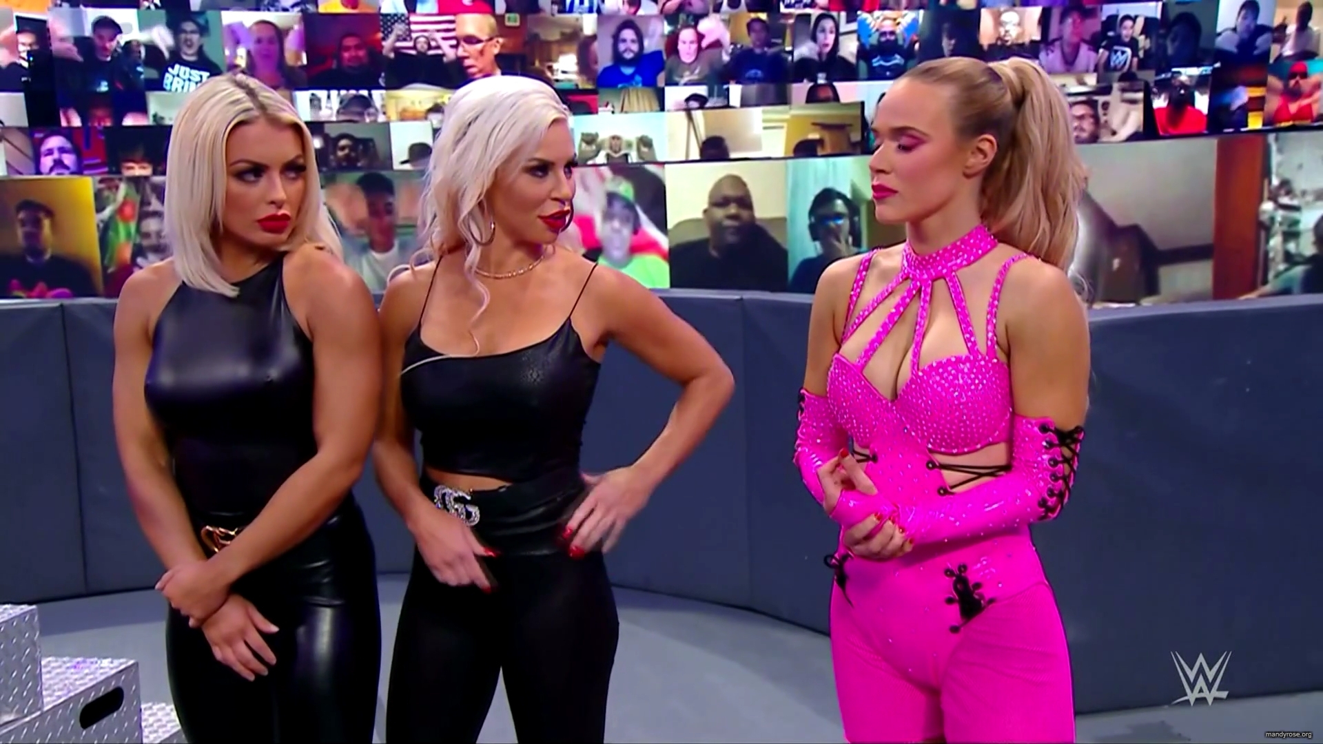 WWE_Monday_Night_Raw_2020_11_09_1080p_HDTV_x264-Srar_mkv0333.jpg