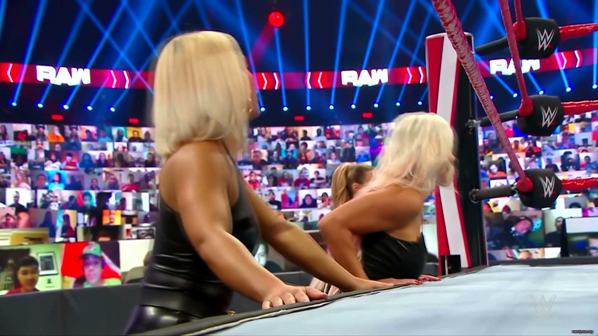 WWE_Monday_Night_Raw_2020_11_09_1080p_HDTV_x264-Srar_mkv0476.jpg