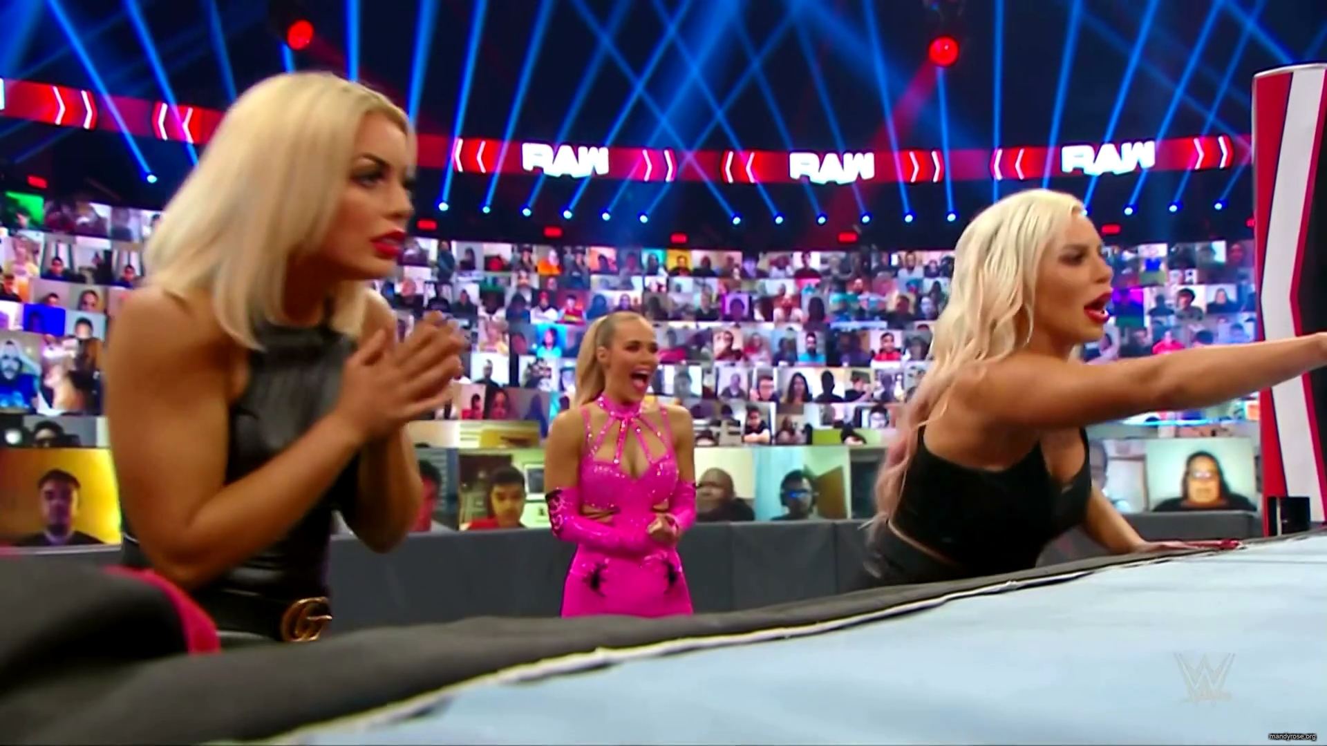 WWE_Monday_Night_Raw_2020_11_09_1080p_HDTV_x264-Srar_mkv0551.jpg