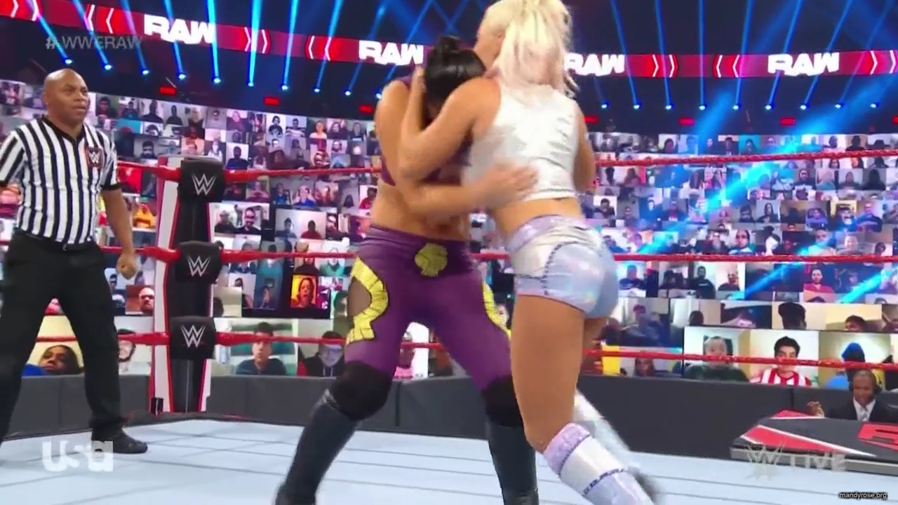 WWE_Monday_Night_Raw_2020_11_16_720p_HDTV_x264-NWCHD_mp41209.jpg
