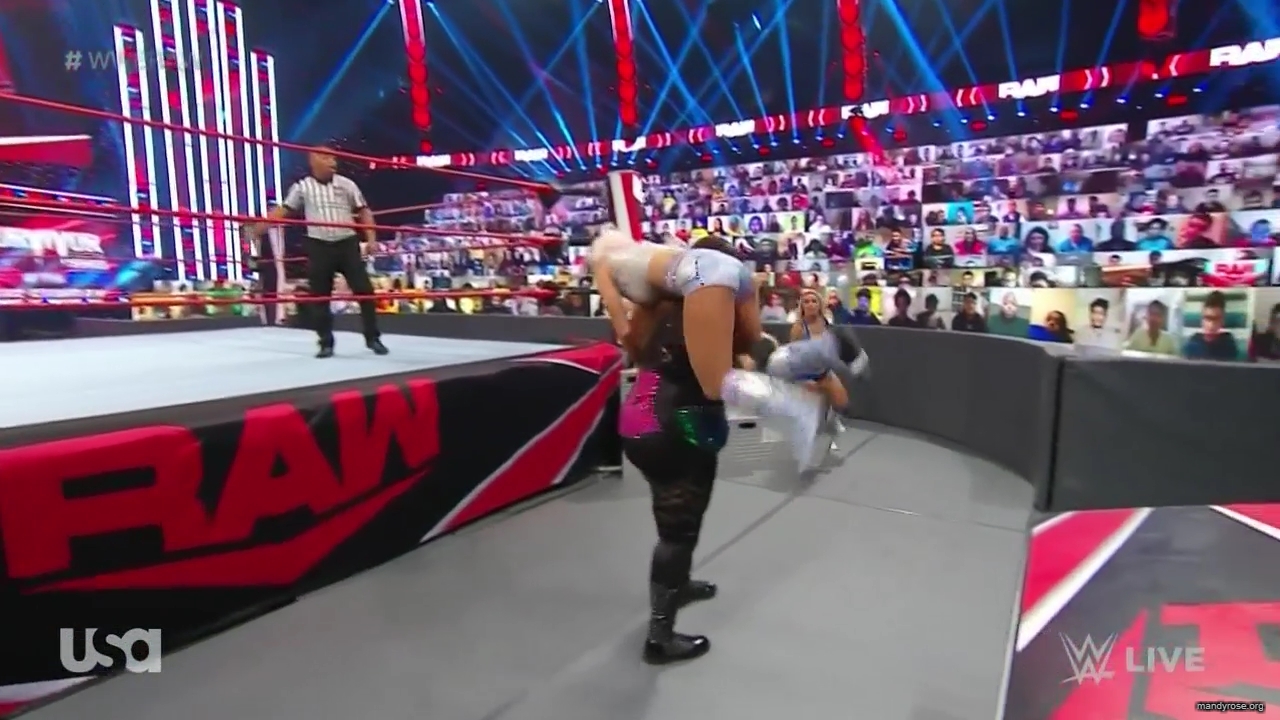 WWE_Monday_Night_Raw_2020_11_16_720p_HDTV_x264-NWCHD_mp41247.jpg