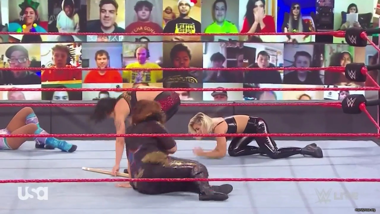 WWE_Monday_Night_Raw_2020_12_14_720p_HDTV_x264-NWCHD_mp40131.jpg