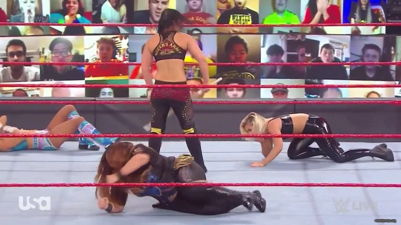 WWE_Monday_Night_Raw_2020_12_14_720p_HDTV_x264-NWCHD_mp40132.jpg