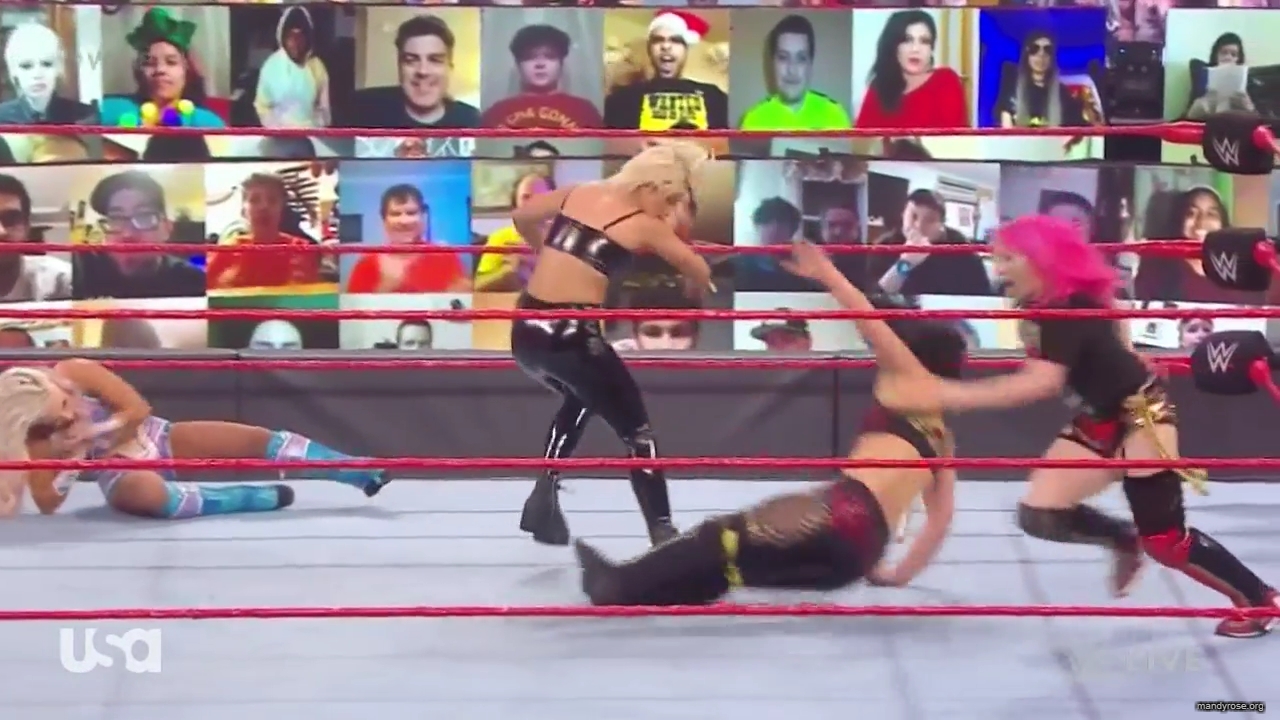 WWE_Monday_Night_Raw_2020_12_14_720p_HDTV_x264-NWCHD_mp40147.jpg