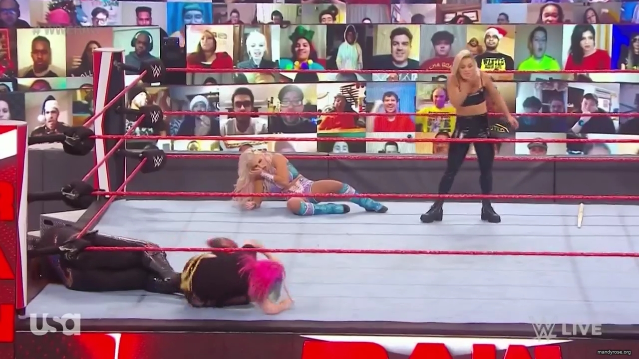 WWE_Monday_Night_Raw_2020_12_14_720p_HDTV_x264-NWCHD_mp40150.jpg