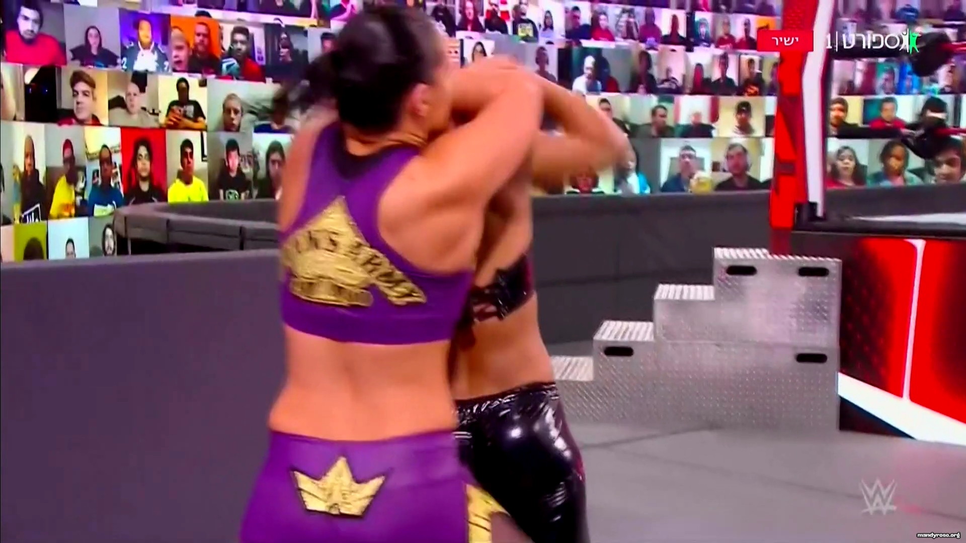 WWE_Monday_Night_Raw_2021_01_04_1080p_HDTV_x264-Star_mkv0047.jpg