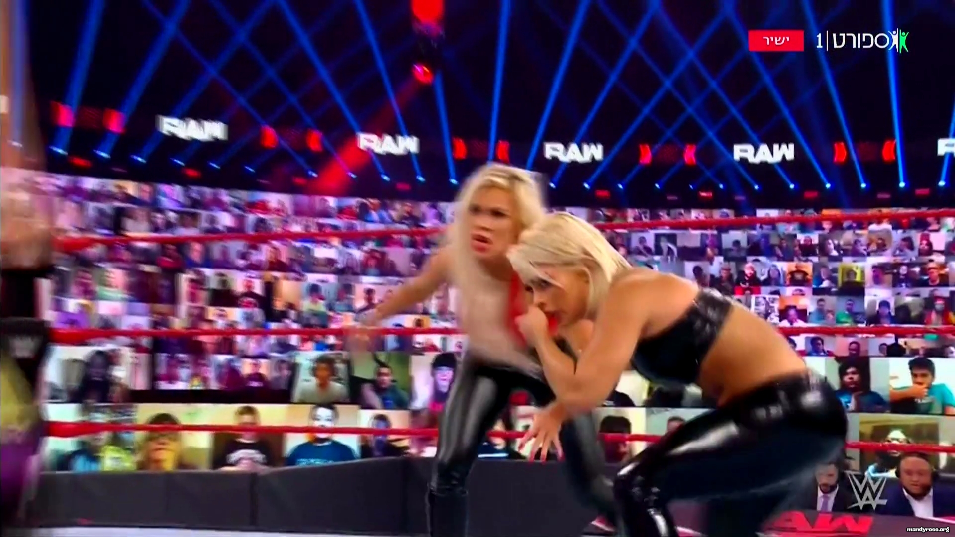 WWE_Monday_Night_Raw_2021_01_04_1080p_HDTV_x264-Star_mkv0164.jpg
