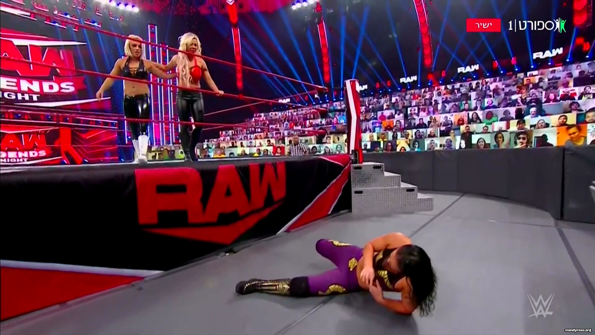 WWE_Monday_Night_Raw_2021_01_04_1080p_HDTV_x264-Star_mkv0174.jpg