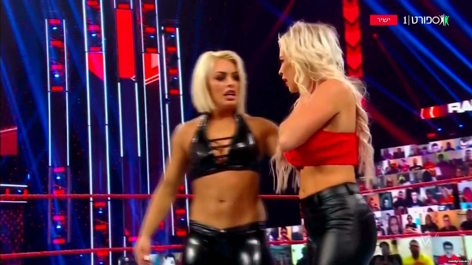 WWE_Monday_Night_Raw_2021_01_04_1080p_HDTV_x264-Star_mkv0179.jpg