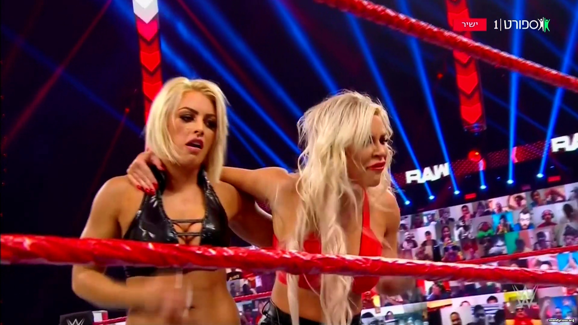 WWE_Monday_Night_Raw_2021_01_04_1080p_HDTV_x264-Star_mkv0187.jpg