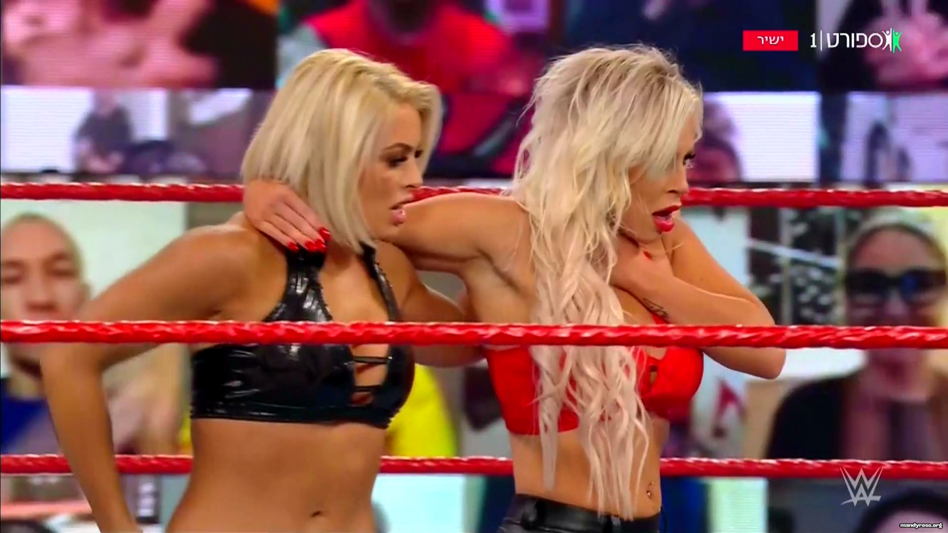 WWE_Monday_Night_Raw_2021_01_04_1080p_HDTV_x264-Star_mkv0195.jpg