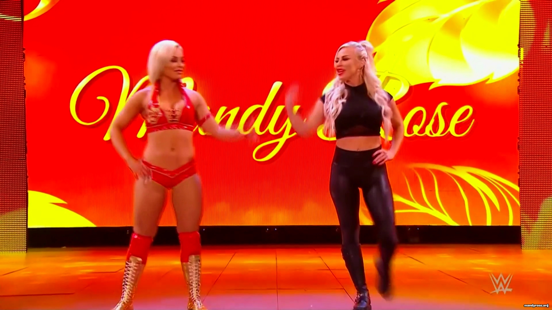 WWE_Monday_Night_Raw_2021_01_18_1080p_HDTV_x264-Star_mkv0051.jpg