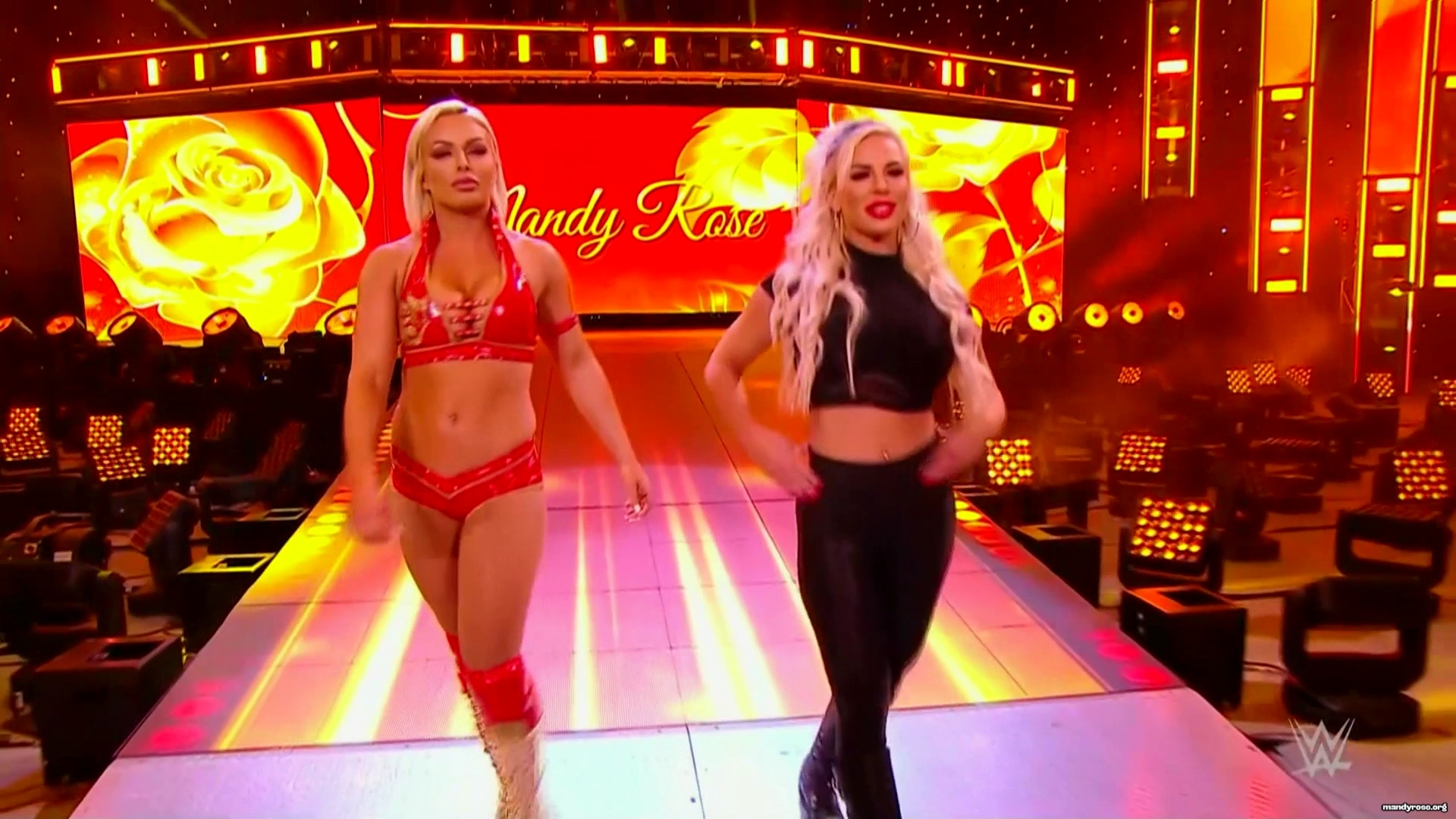 WWE_Monday_Night_Raw_2021_01_18_1080p_HDTV_x264-Star_mkv0094.jpg