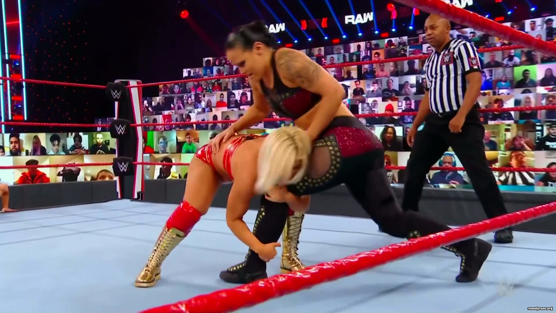 WWE_Monday_Night_Raw_2021_01_18_1080p_HDTV_x264-Star_mkv0346.jpg