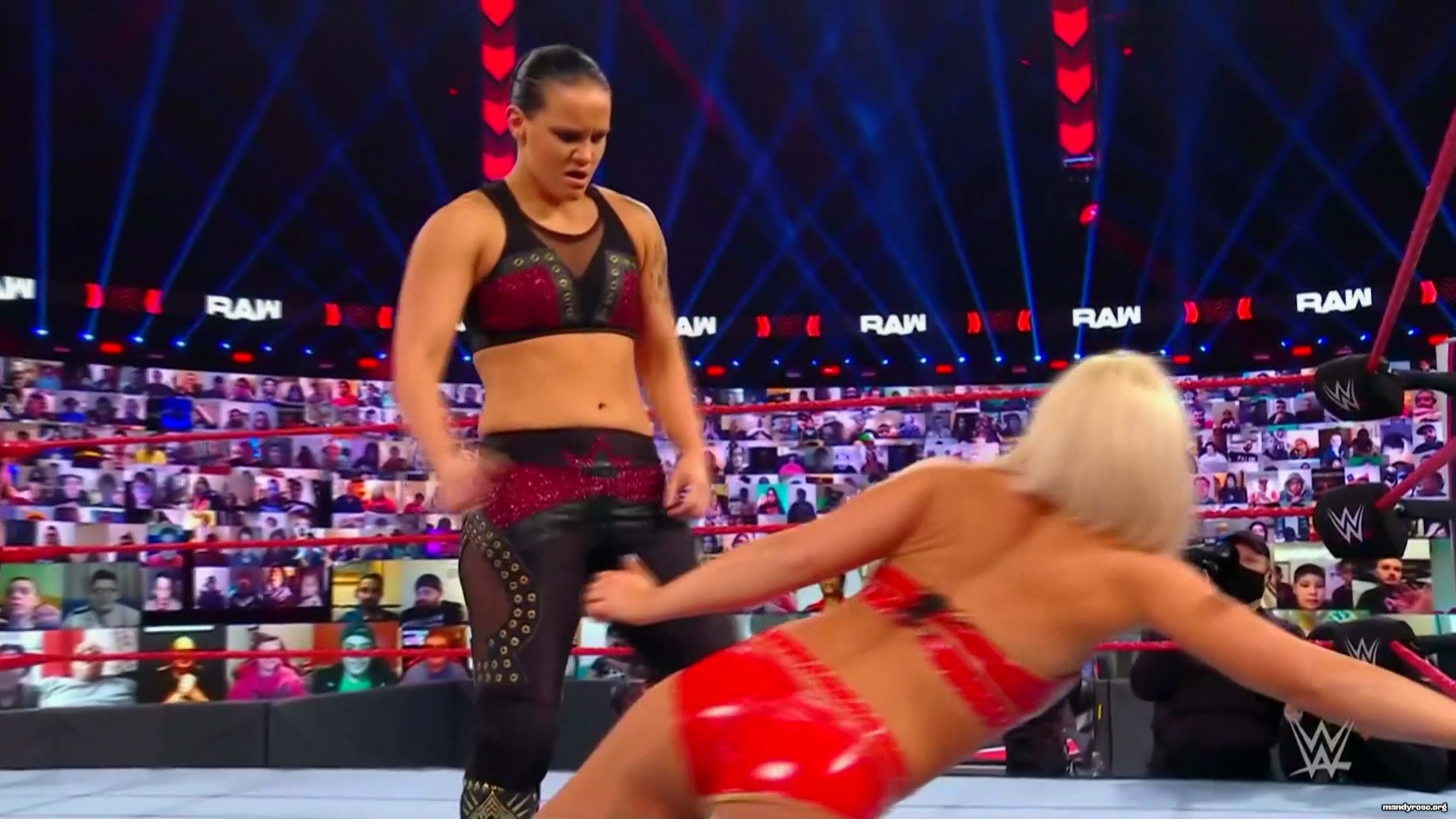 WWE_Monday_Night_Raw_2021_01_18_1080p_HDTV_x264-Star_mkv0396.jpg