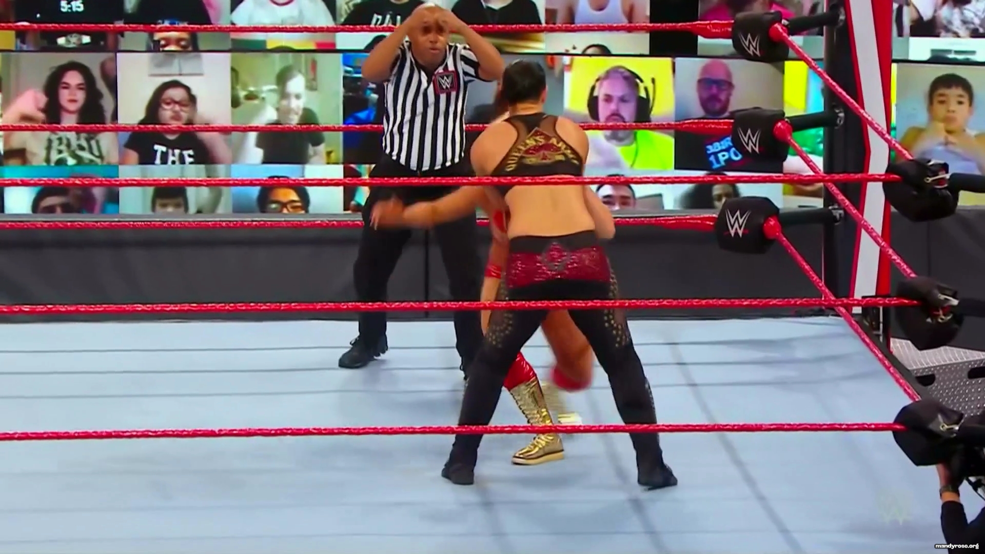 WWE_Monday_Night_Raw_2021_01_18_1080p_HDTV_x264-Star_mkv0406.jpg