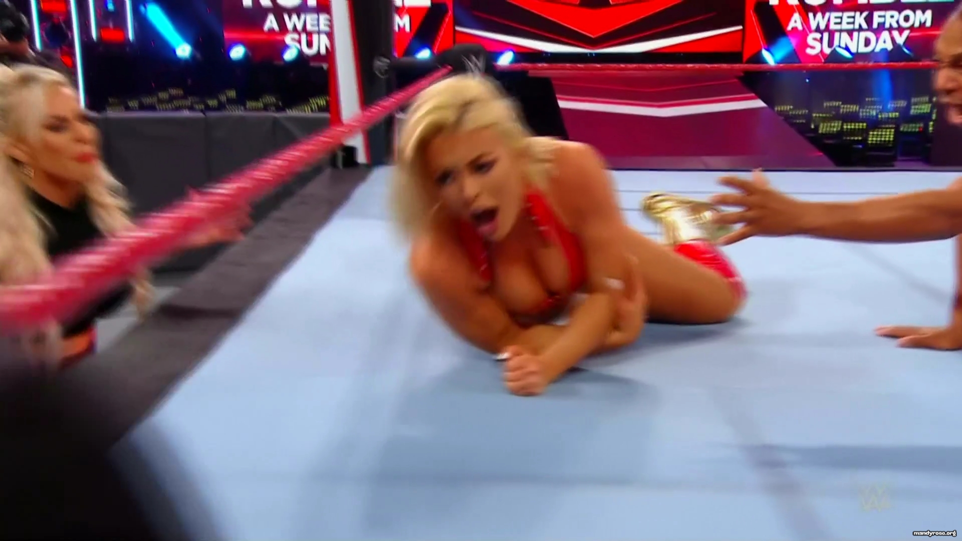WWE_Monday_Night_Raw_2021_01_18_1080p_HDTV_x264-Star_mkv0465.jpg