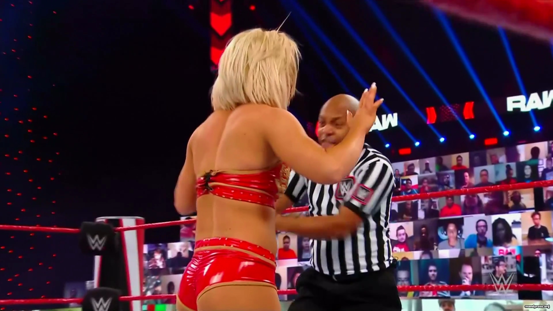 WWE_Monday_Night_Raw_2021_01_18_1080p_HDTV_x264-Star_mkv0519.jpg