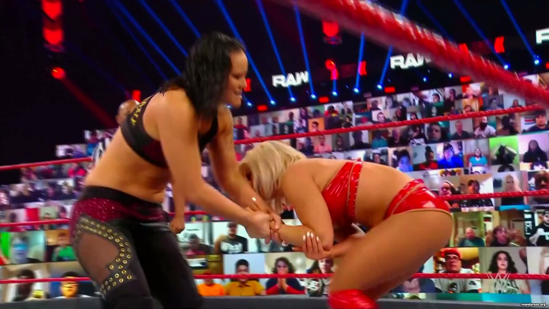 WWE_Monday_Night_Raw_2021_01_18_1080p_HDTV_x264-Star_mkv0526.jpg