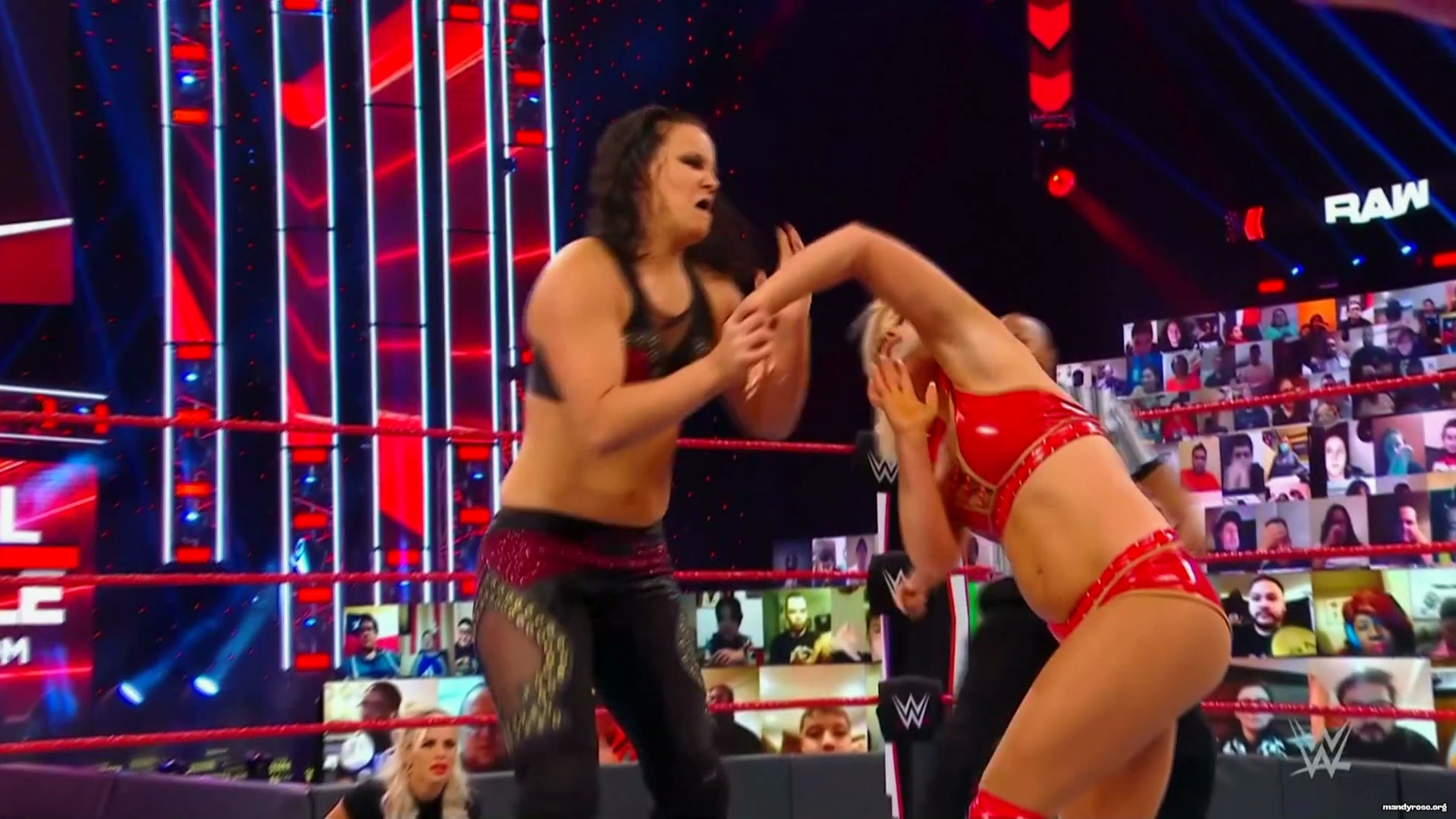WWE_Monday_Night_Raw_2021_01_18_1080p_HDTV_x264-Star_mkv0548.jpg