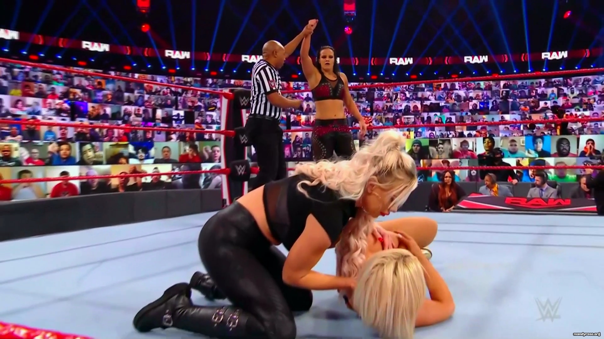WWE_Monday_Night_Raw_2021_01_18_1080p_HDTV_x264-Star_mkv0575.jpg