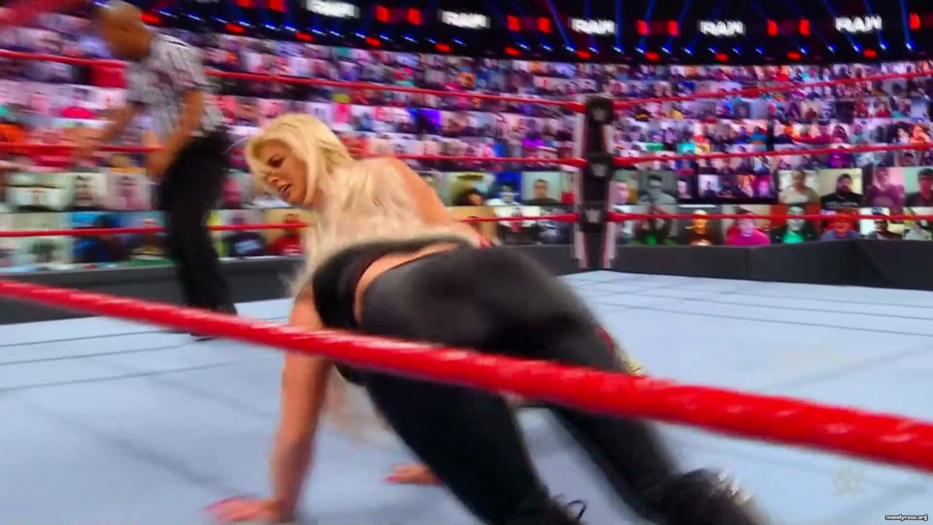 WWE_Monday_Night_Raw_2021_01_18_1080p_HDTV_x264-Star_mkv0622.jpg