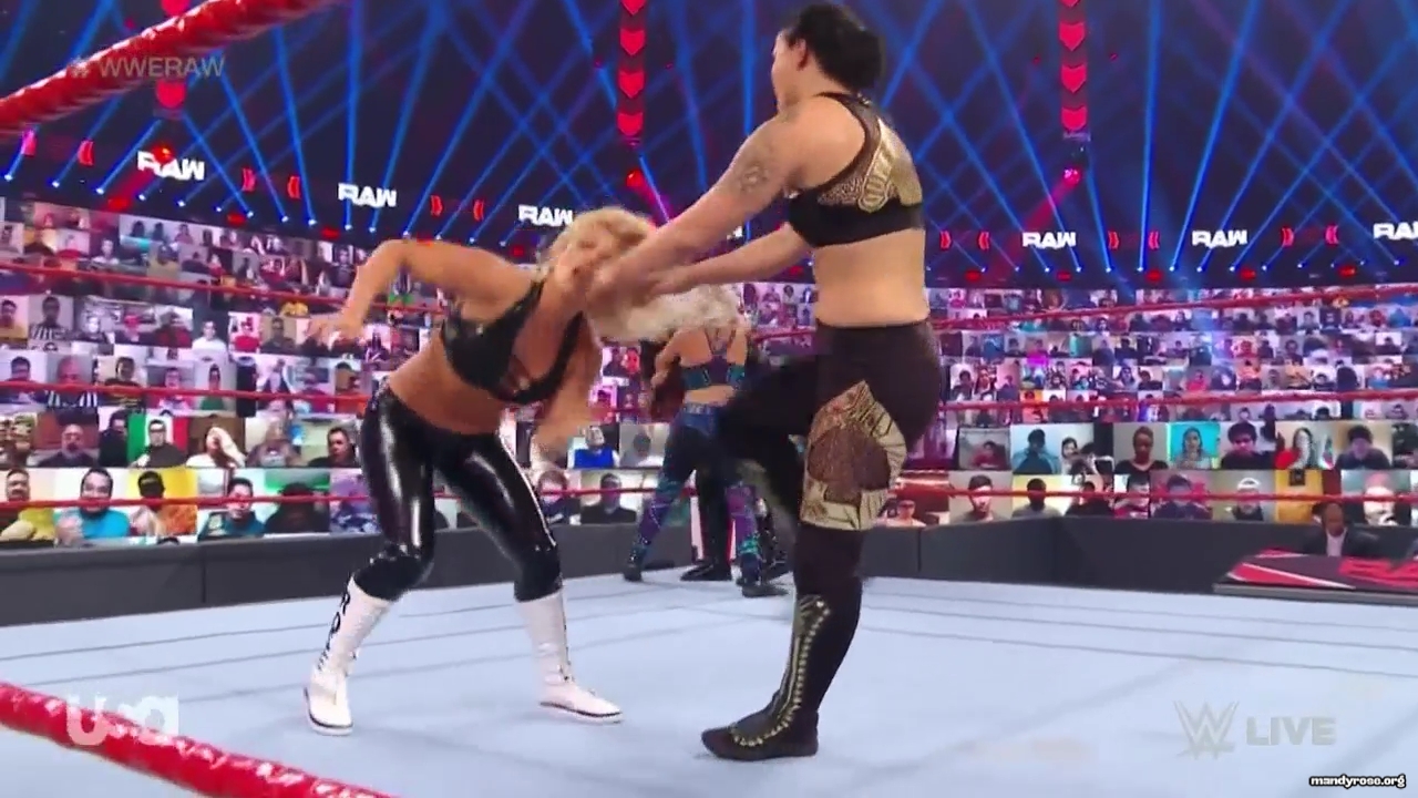 WWE_Monday_Night_Raw_2021_01_25_720p_HDTV_x264-NWCHD_mp40369.jpg