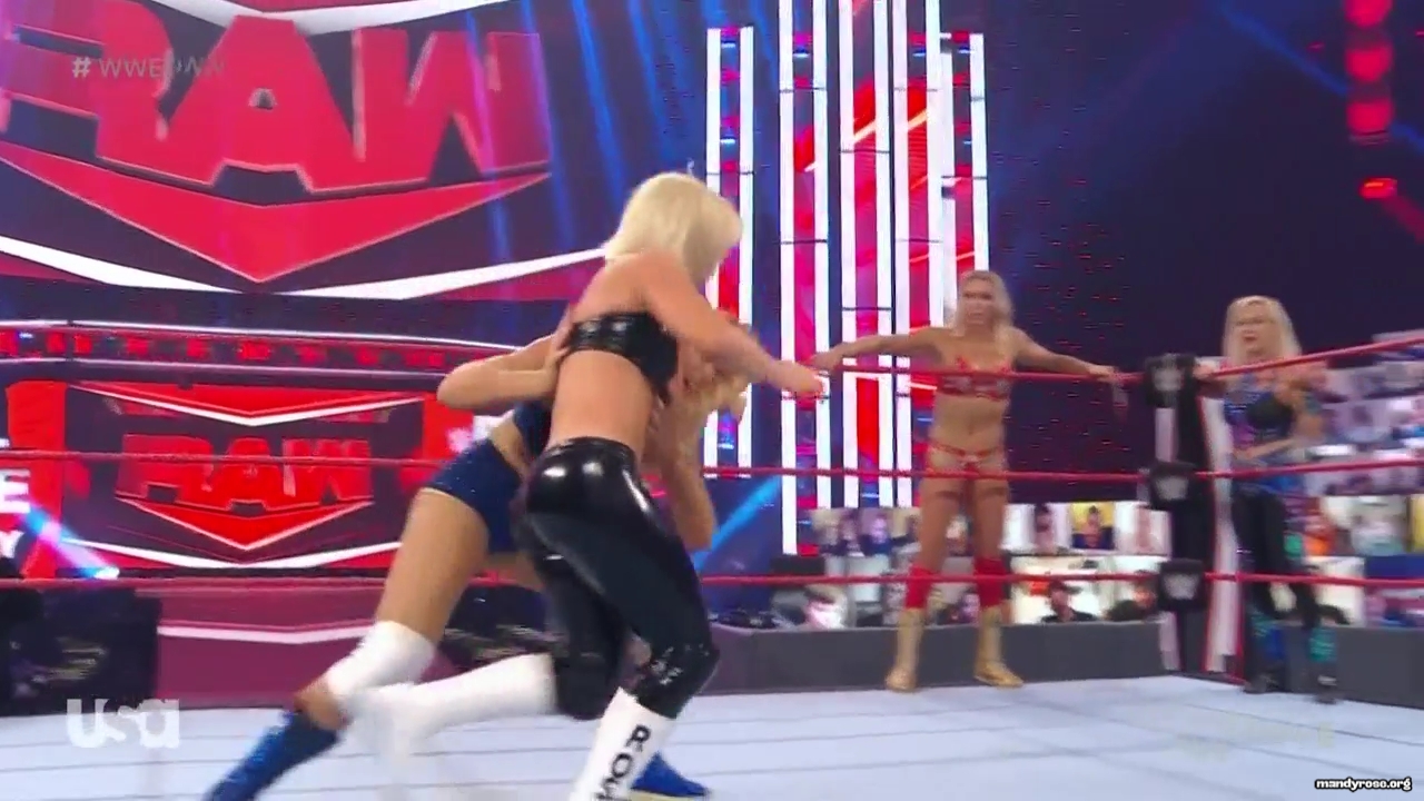 WWE_Monday_Night_Raw_2021_01_25_720p_HDTV_x264-NWCHD_mp40461.jpg