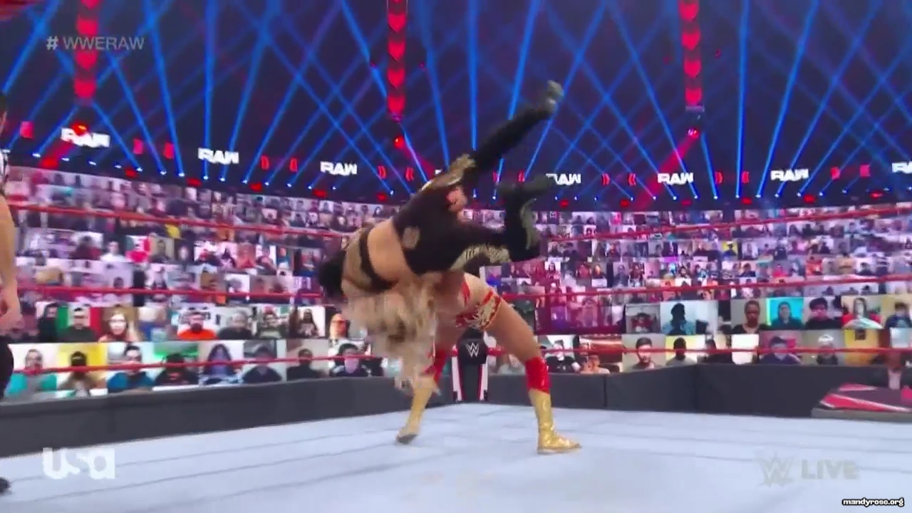 WWE_Monday_Night_Raw_2021_01_25_720p_HDTV_x264-NWCHD_mp40569.jpg