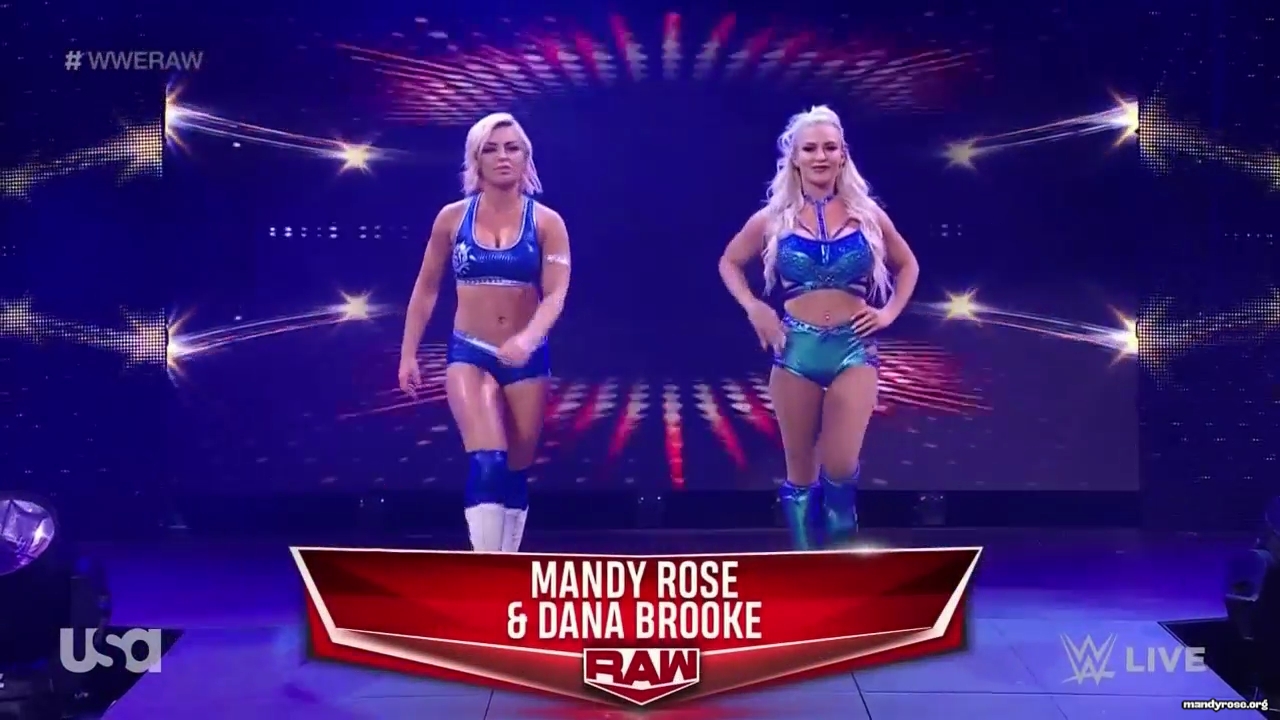 WWE_Monday_Night_Raw_2021_02_01_720p_HDTV_x264-NWCHD_mp40034.jpg