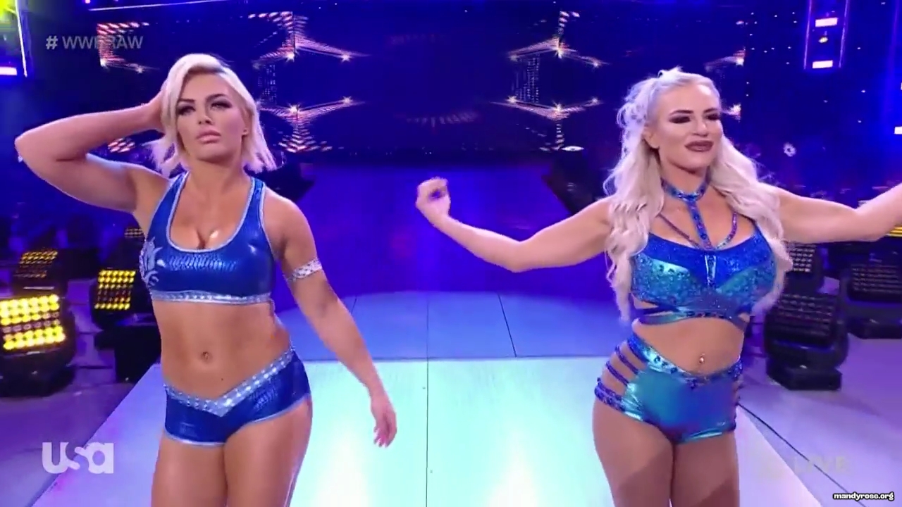 WWE_Monday_Night_Raw_2021_02_01_720p_HDTV_x264-NWCHD_mp40041.jpg