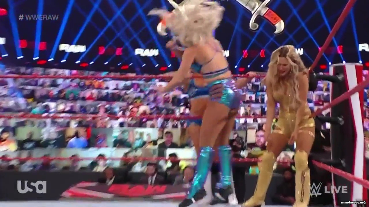 WWE_Monday_Night_Raw_2021_02_01_720p_HDTV_x264-NWCHD_mp40239.jpg