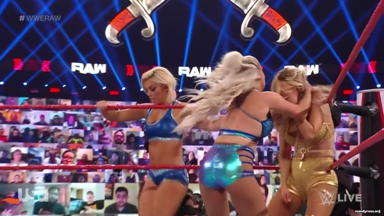 WWE_Monday_Night_Raw_2021_02_01_720p_HDTV_x264-NWCHD_mp40241.jpg