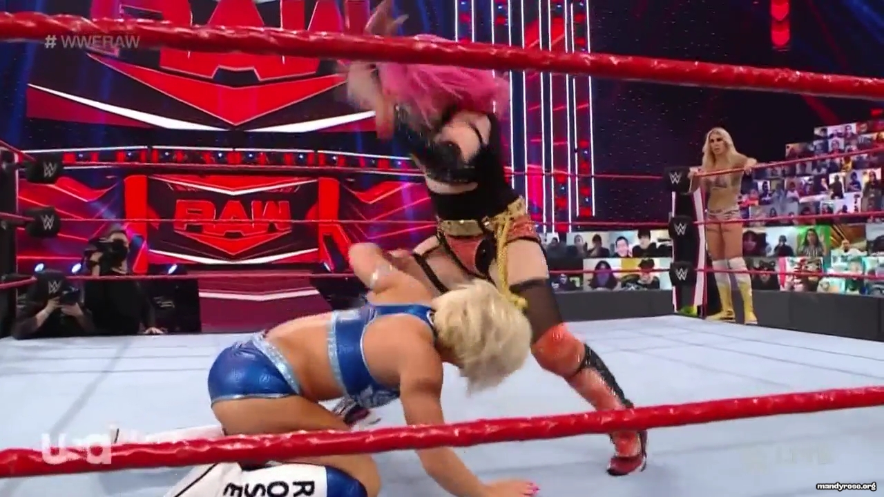 WWE_Monday_Night_Raw_2021_02_01_720p_HDTV_x264-NWCHD_mp40255.jpg