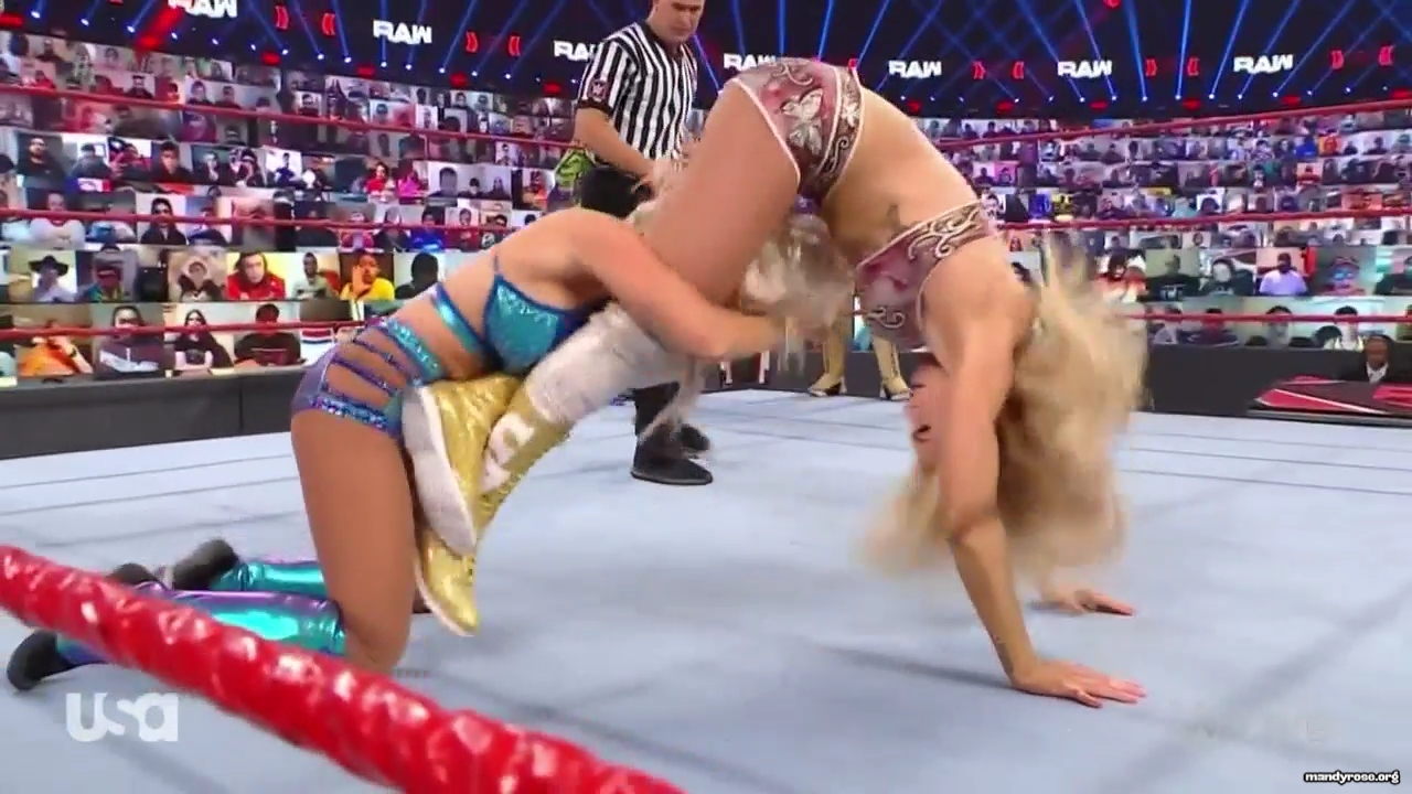 WWE_Monday_Night_Raw_2021_02_01_720p_HDTV_x264-NWCHD_mp40315.jpg
