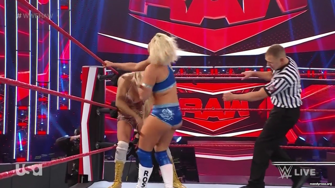 WWE_Monday_Night_Raw_2021_02_01_720p_HDTV_x264-NWCHD_mp40359.jpg