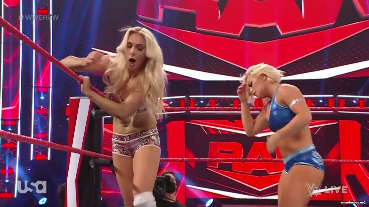 WWE_Monday_Night_Raw_2021_02_01_720p_HDTV_x264-NWCHD_mp40363.jpg