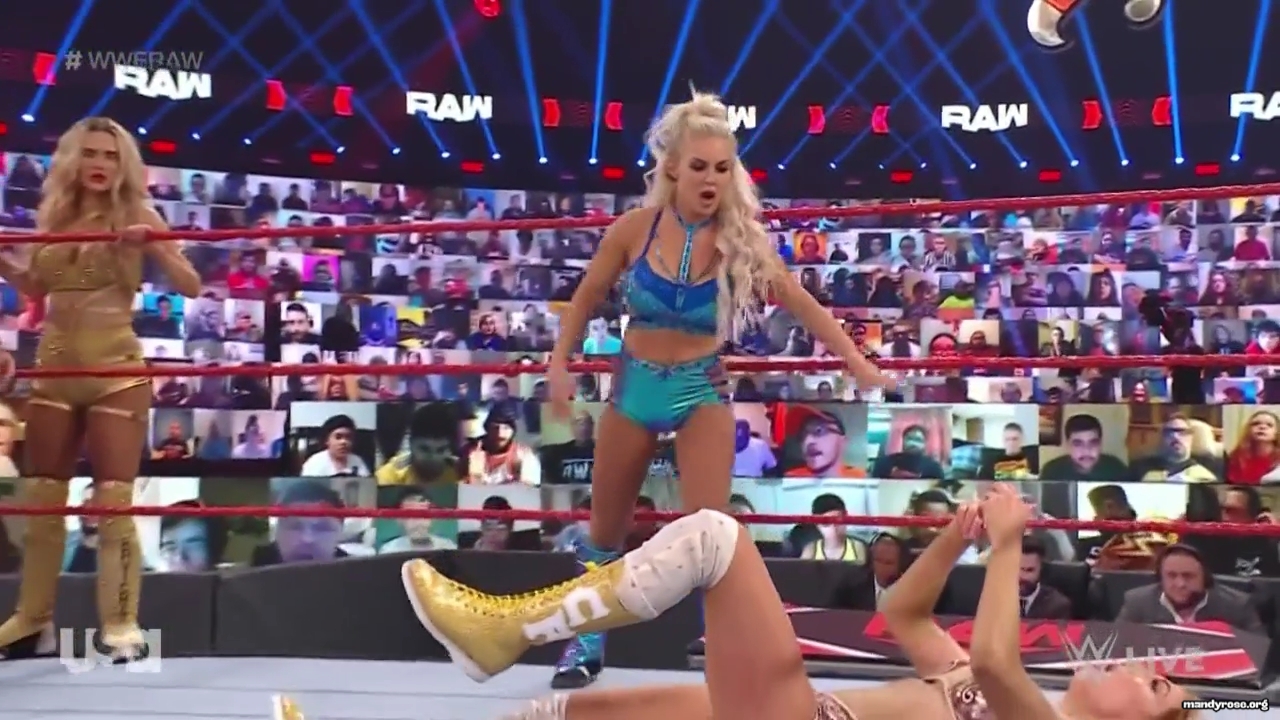 WWE_Monday_Night_Raw_2021_02_01_720p_HDTV_x264-NWCHD_mp40378.jpg