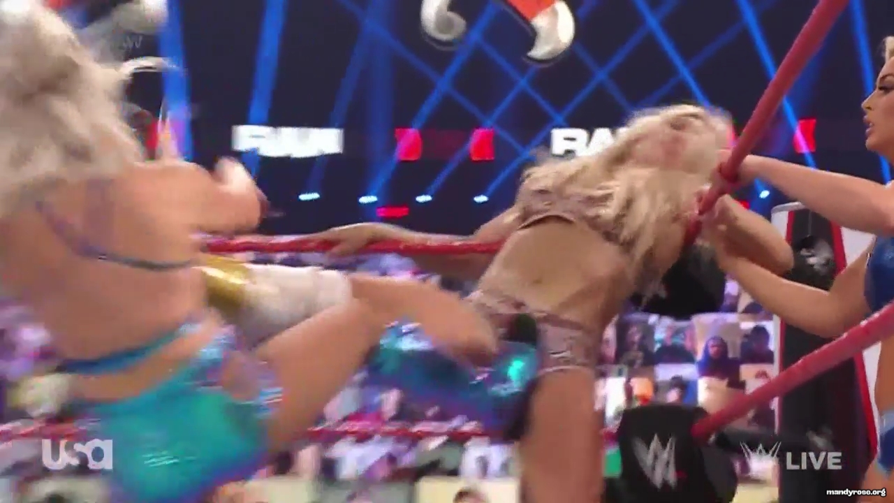 WWE_Monday_Night_Raw_2021_02_01_720p_HDTV_x264-NWCHD_mp40403.jpg
