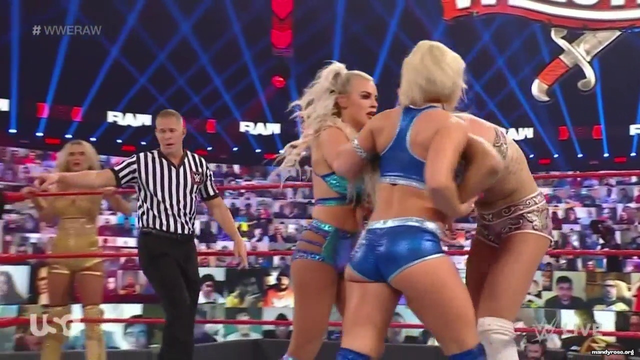 WWE_Monday_Night_Raw_2021_02_01_720p_HDTV_x264-NWCHD_mp40413.jpg