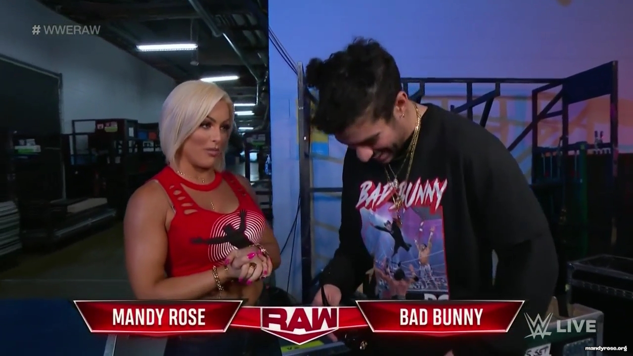 WWE_Monday_Night_Raw_2021_02_15_720p_HDTV_x264-NWCHD_mp40037.jpg
