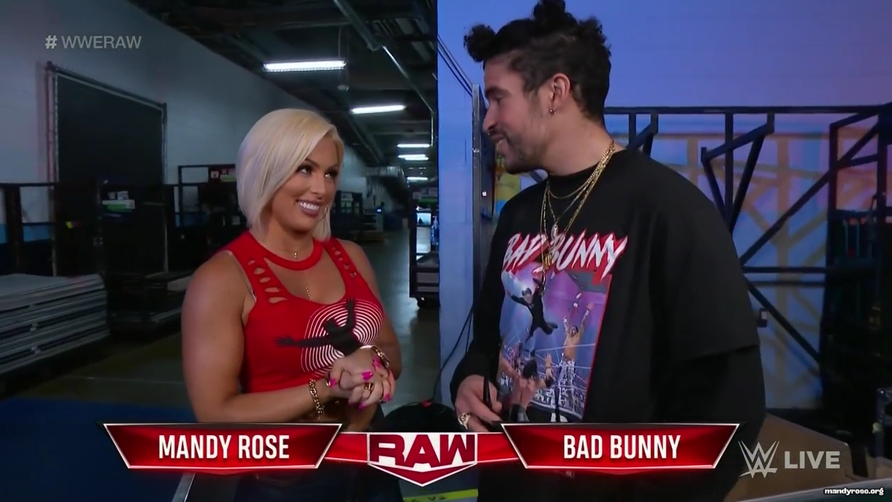 WWE_Monday_Night_Raw_2021_02_15_720p_HDTV_x264-NWCHD_mp40038.jpg