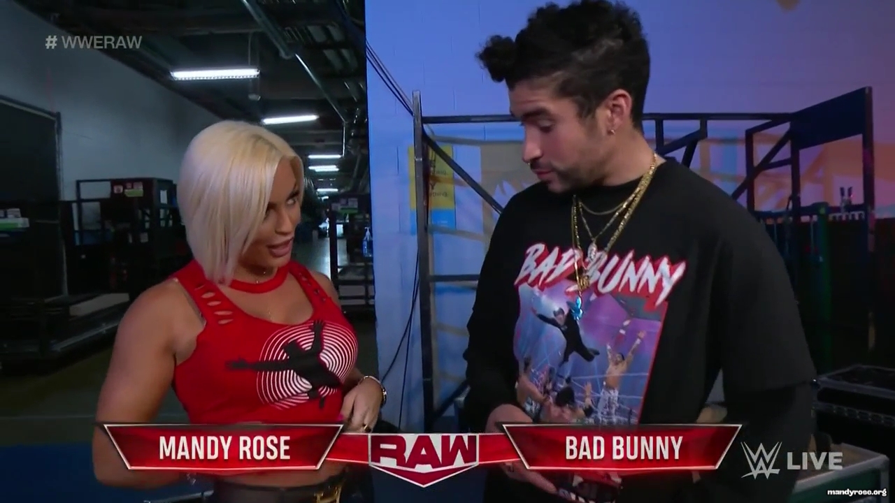 WWE_Monday_Night_Raw_2021_02_15_720p_HDTV_x264-NWCHD_mp40040.jpg
