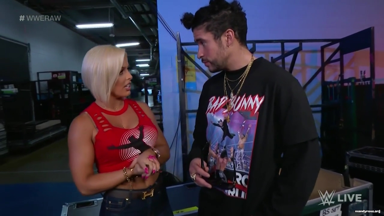 WWE_Monday_Night_Raw_2021_02_15_720p_HDTV_x264-NWCHD_mp40043.jpg