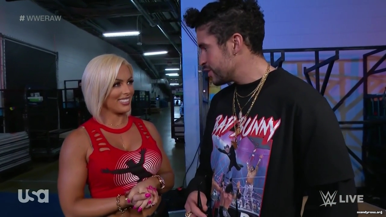 WWE_Monday_Night_Raw_2021_02_15_720p_HDTV_x264-NWCHD_mp40046.jpg